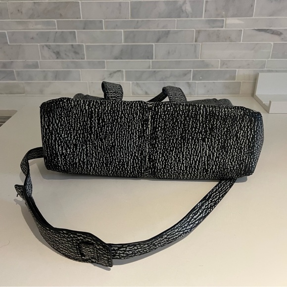 3.1 Phillip Lim Pashli M satchel - Picture 9 of 12